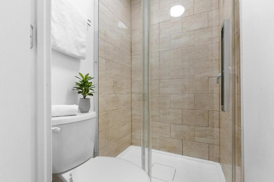 Double Room with Private Bathroom