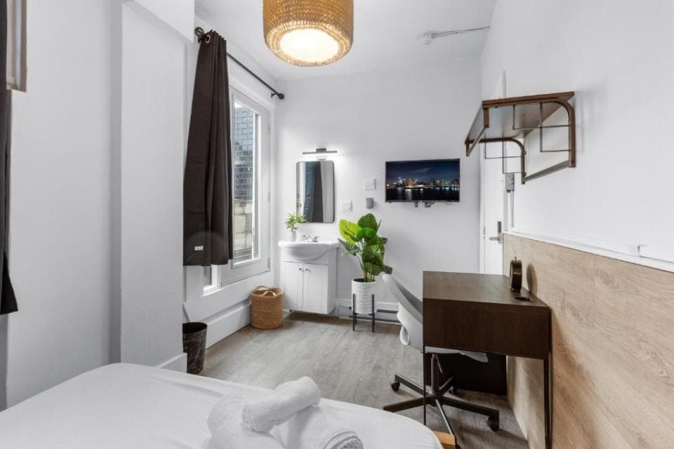 Double or Twin Room with Shared Bathroom