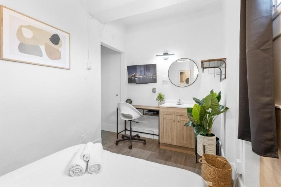 Le Sand & Stone Hotel