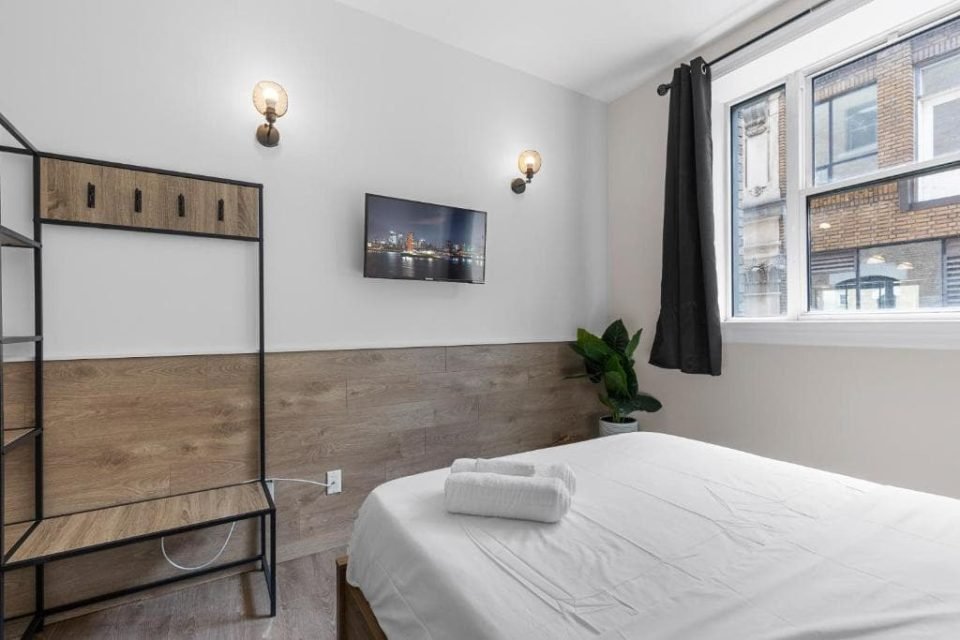 Large Double Room